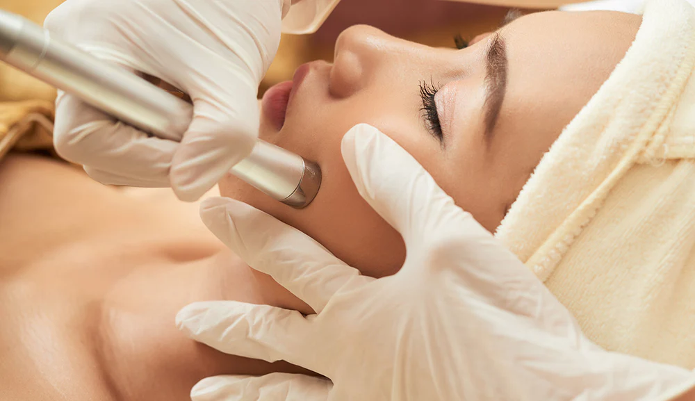 Cosmetic - Chống nắng đón thu - da căng bóng khỏe